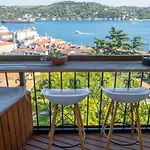 Stunning 2Br Apt At The Brim Of The Bosphorus